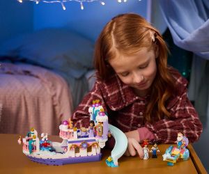 LEGO® Disney Princess Лодка за кралската сватба на Ариел 43299 