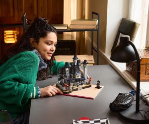 LEGO® Wednesday Академия Nevermore 76788 